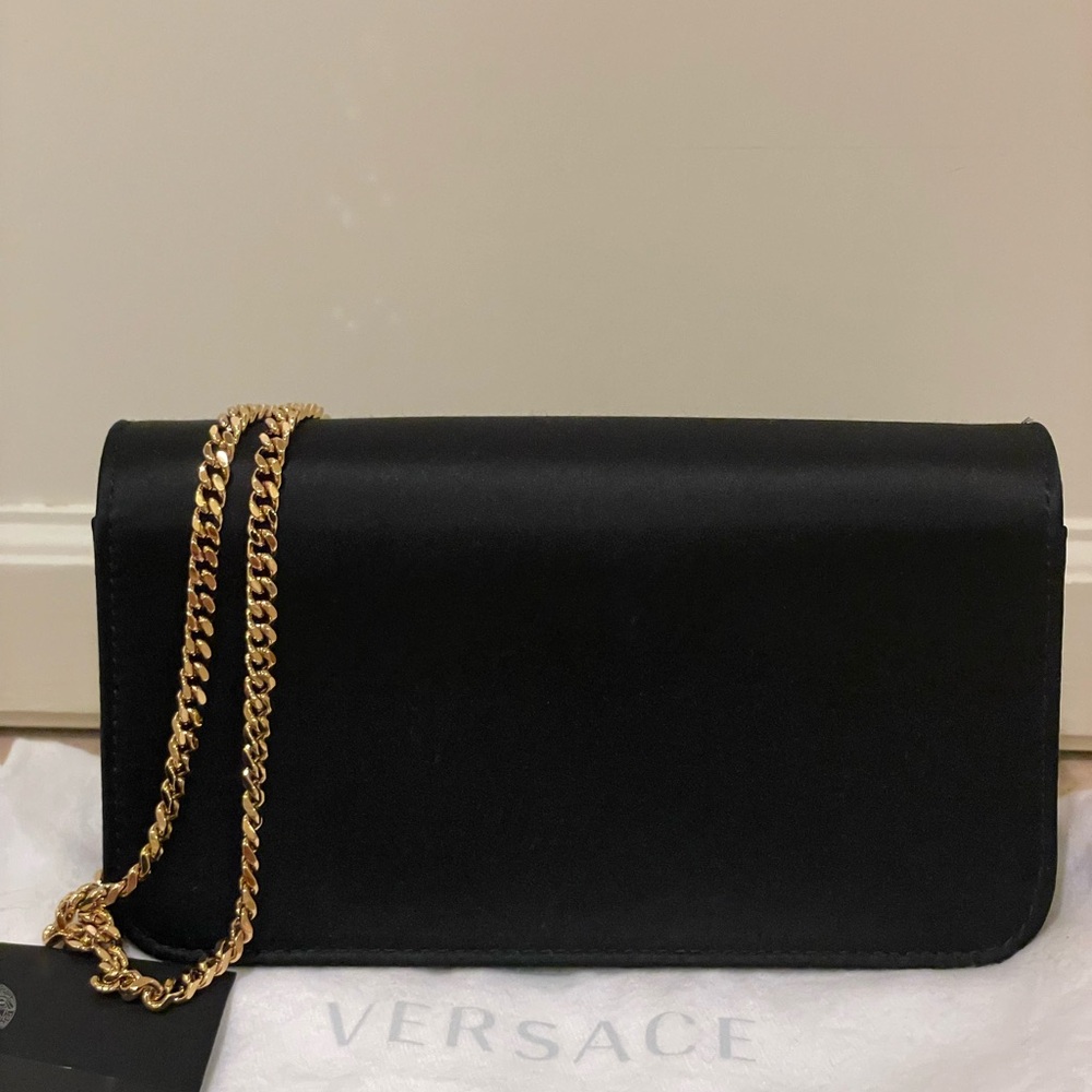 Versace Black Clutch with Gold Embellishment and removable crossbody chain strap - Picture 5 of 7